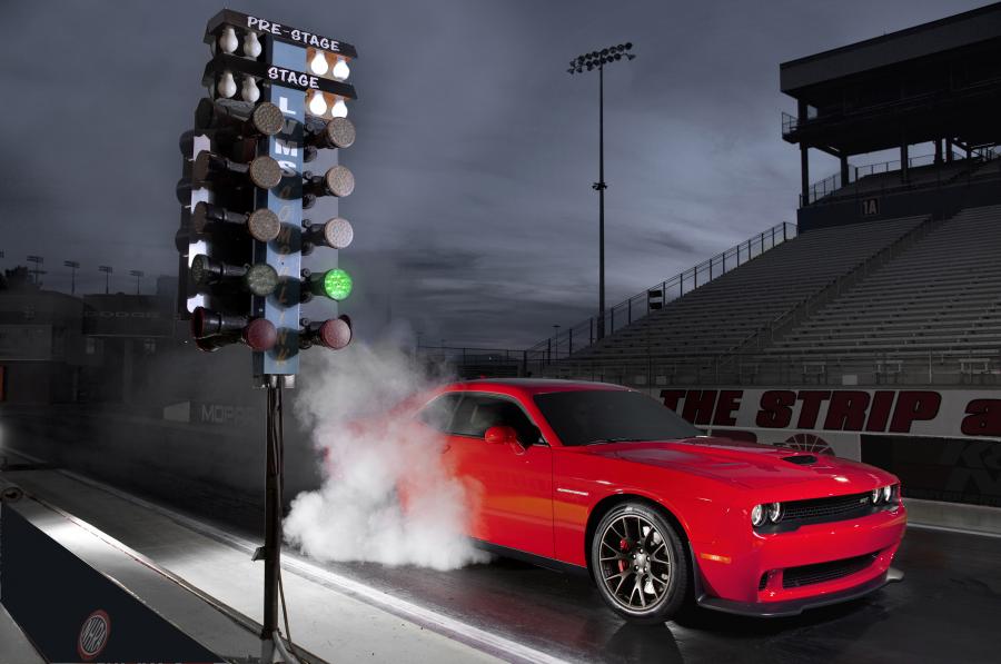  Dodge Challenger SRT 2015 года  (фото 7 из 79)